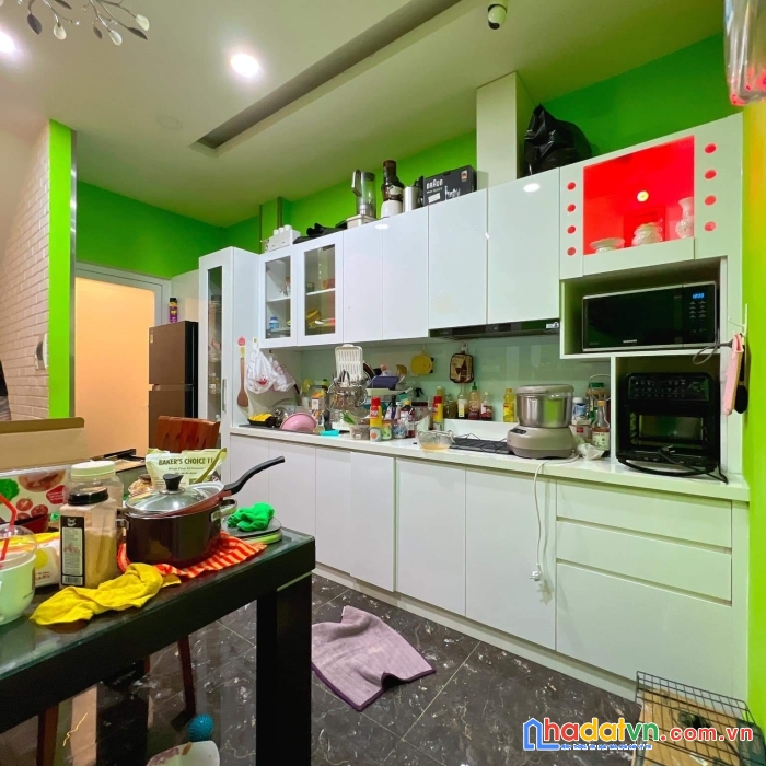 Mặt tiền góc kinh doanh giáp q1 - khu vĩnh hội - ngang khủng 10 mx9..m..-đúc 4 tấm nhỉnh hơn