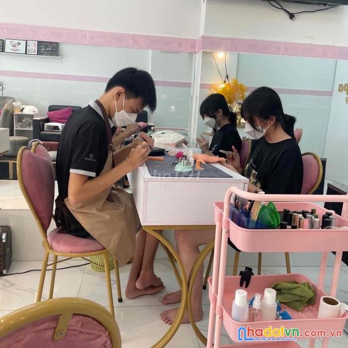 Sang nhượng tiệm nail- spa mt số 33 đường số 4, p.7, quận gò vấp
