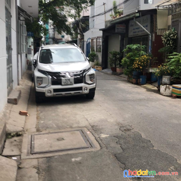 Bán nhà hxh né nhau - ngang lớn 5m - tân phú , nhỉnh 2 tỷ