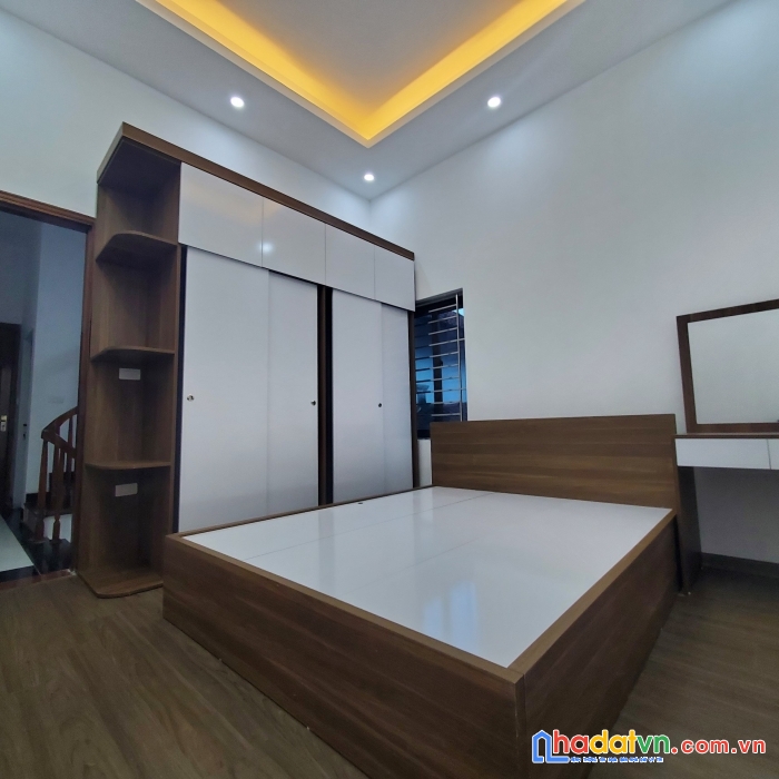Nhà em chuyển đổi kinh doanh nên muốn bán gấp nhà phú đô, nam từ liêm