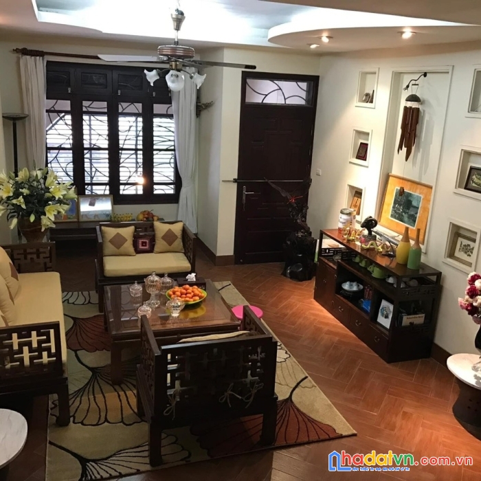 Cho thuê nhà ngõ ô tô tải #vĩnh_phúc giao văn cao, đội cấn. 45m2 thông sàn. full đồ cực rẻ