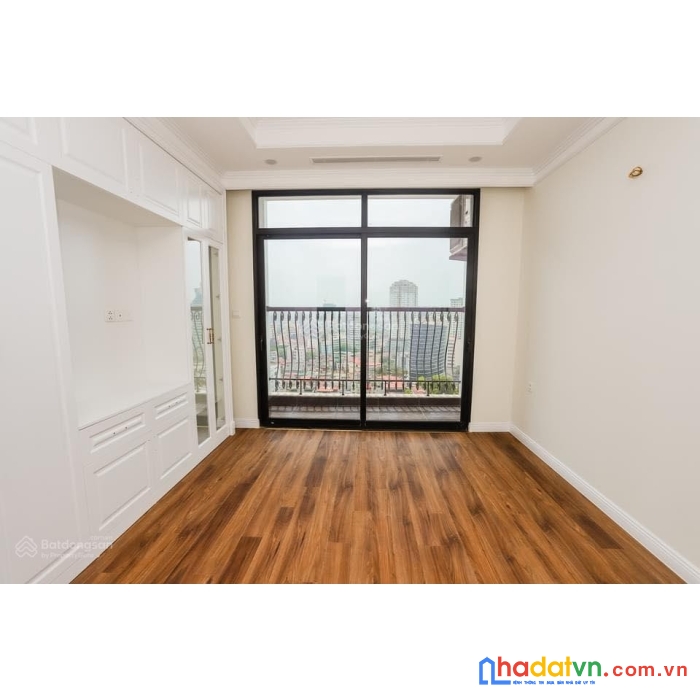 Gia đình cần bán gấp 2 căn hộ cực đẹp tầng 16 tại eco lake view. giá chỉ từ 2,3x tỷ.lh 0973:881:567