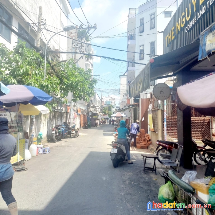 Cần bán nhà 2 tầng - hxh gần 50m2 – tây thạnh, tân phú – nhỉnh 4 tỷ