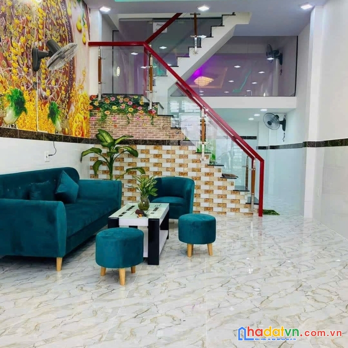 Cần bán gấp nhà mới xây chất lượng 100%, sát mặt tiền đường số 8, gò vấp.