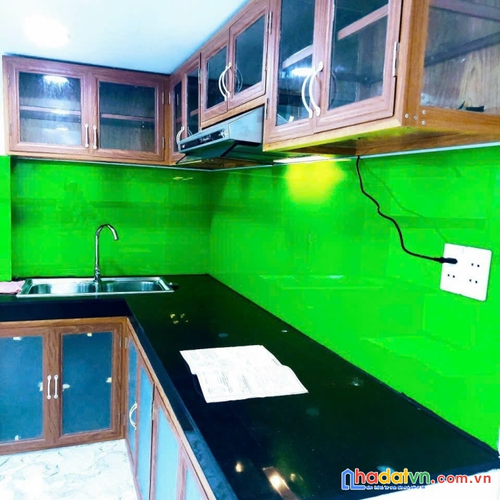 Cần bán gấp nhà mới xây chất lượng 100%, sát mặt tiền đường số 8, gò vấp.