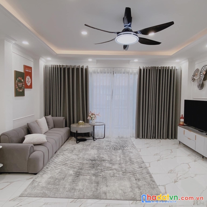 Bán nhà mặt phố nguyễn ngọc nại 75m, 5 tầng, mt 4m, giá 19.8 tỷ