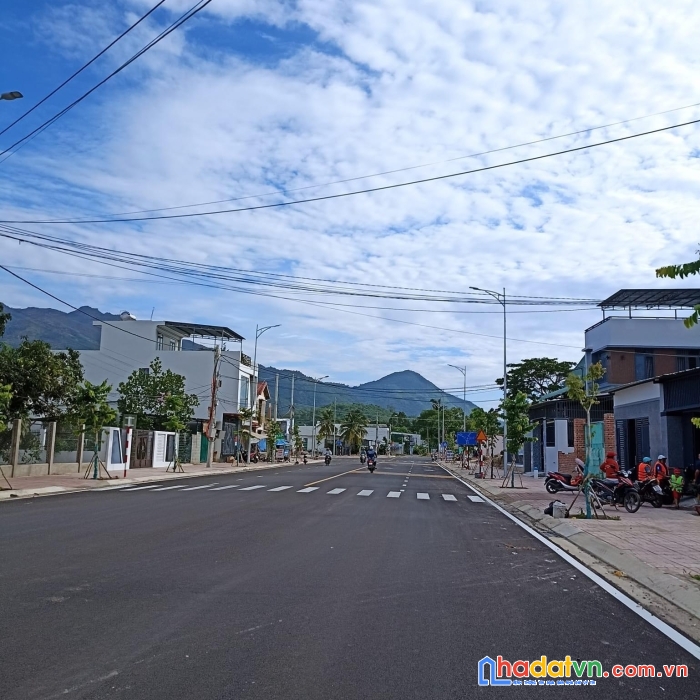 Bán lô góc mt tỉnh lộ 3 phước đồng hạ từ 6,2 tỷ còn 5,3 tỷ