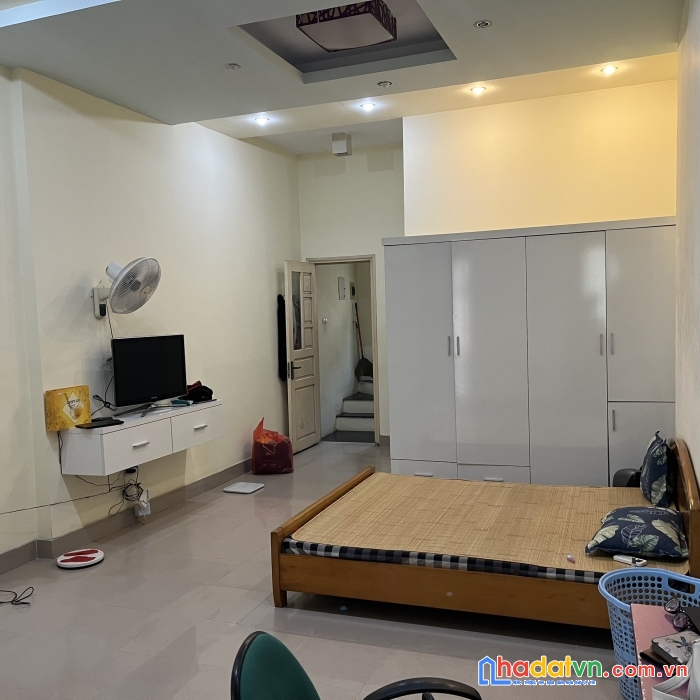 Chính chủ bán nhà 46 m2 ngõ thịnh quang