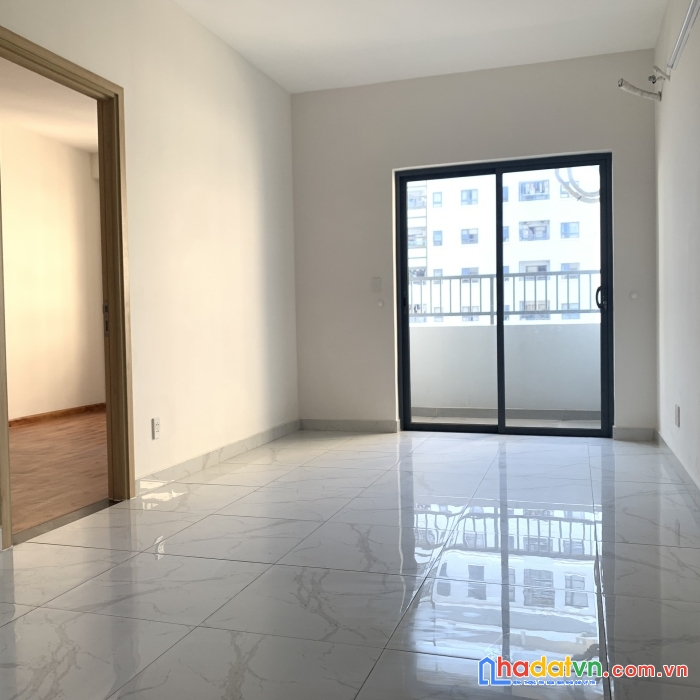 Cho thuê căn hộ sau chợ đầu mối 70m2 với 2 phòng, nội thất