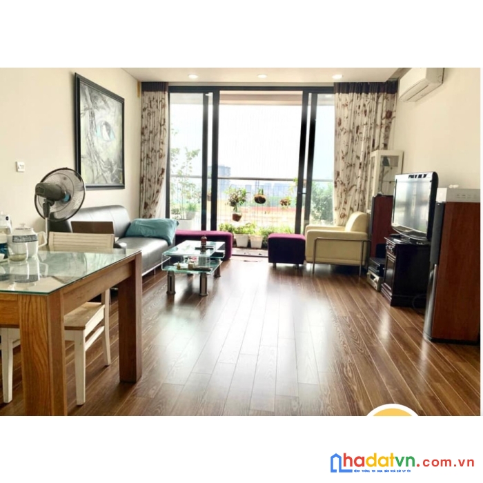 Bán 80m2 2pn 2vs can góc tòa scitech 304 htm, hàng xó với goldmark city giá 2ty4