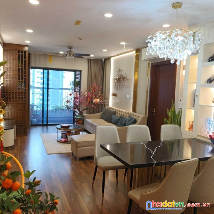 Tôi là chủ nhà (không qua trung gian) bán căn hộ 110m2 tòa diamond, goldmark city, có gia lộc