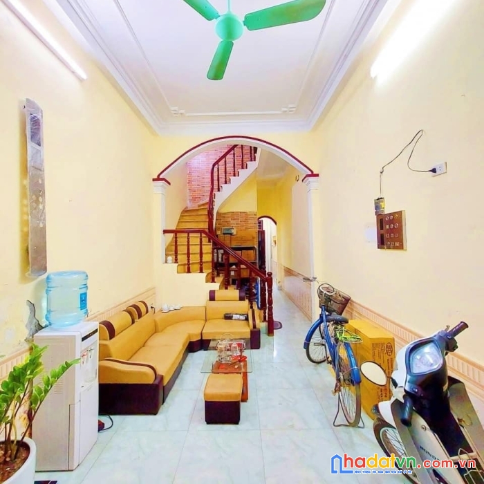 Bán nhà nguyễn ngọc nại 100m x 3 tầng, gần ô tô giá siêu rẻ