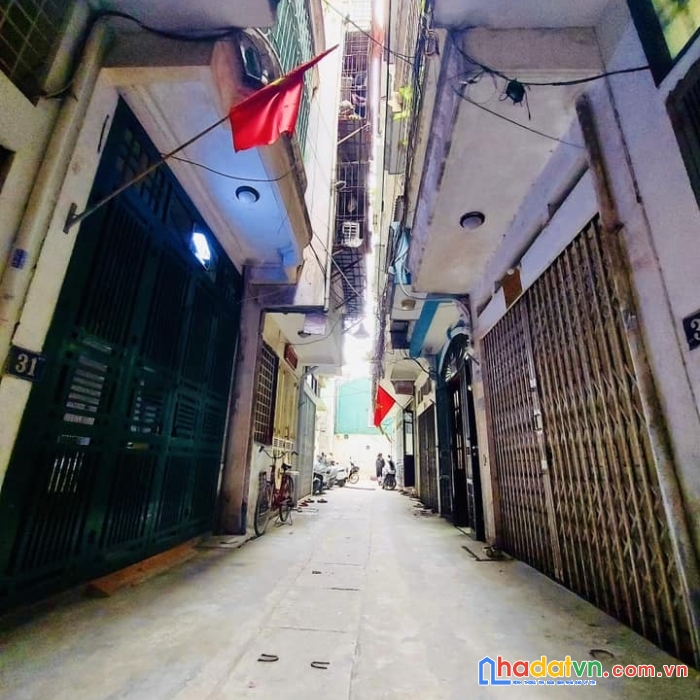 Bán nhà nguyễn ngọc nại 100m x 3 tầng, gần ô tô giá siêu rẻ