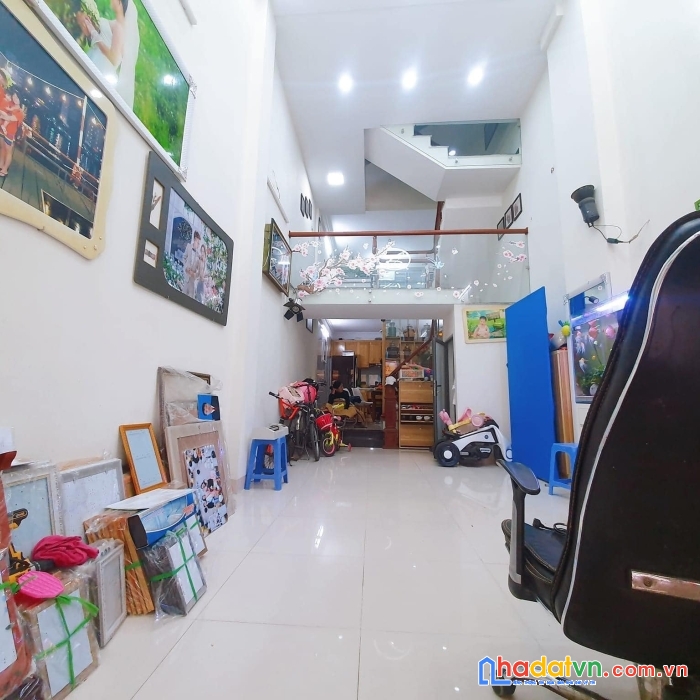 Mặt phố bùi xương trạch 60m x 6 tầng, mt: 3.7m, sổ nở hậu, ô tô tránh, kinh doanh sầm uất