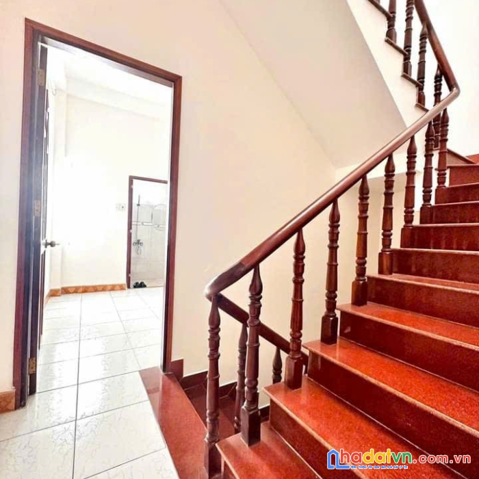 Bán nhà hxh 4 tầng 80m2 trịnh đình trọng tân phú nhỉnh 8.5 tỷ