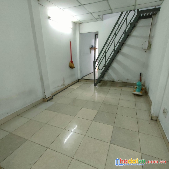 Bán gấp nhà 2 tầng - hẻm xe tải giá siêu rẻ - đường trần tấn, tân phú - nhỉnh 2 tỷ