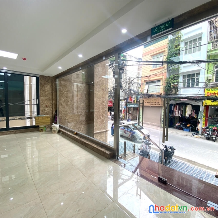 Bán gấp tòa văn phòng 9 tầng mặt phố tô vĩnh diện.hiện đang cho thuê 140tr/th. giá 54 tỷ