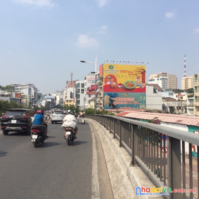 Bán gấp nhà mt nở hậu nguyễn văn cừ, quận 1 với 21 tỷ