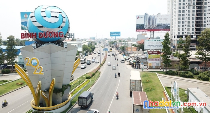 Chính chủ bán nhà đường quốc lộ 13, kề ngả tư bình phước