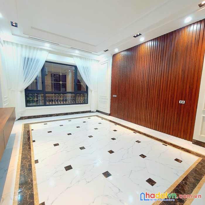 Bán nhà phố tây sơn, rất gần ô tô, 167m2, 17 tỷ