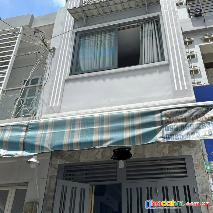 Nhà hxt sát mt nguyễn tri phương gần cầu vượt, q10, vị trí kd, 3 tầng, 3pn, 45m2, 8.4 tỷ