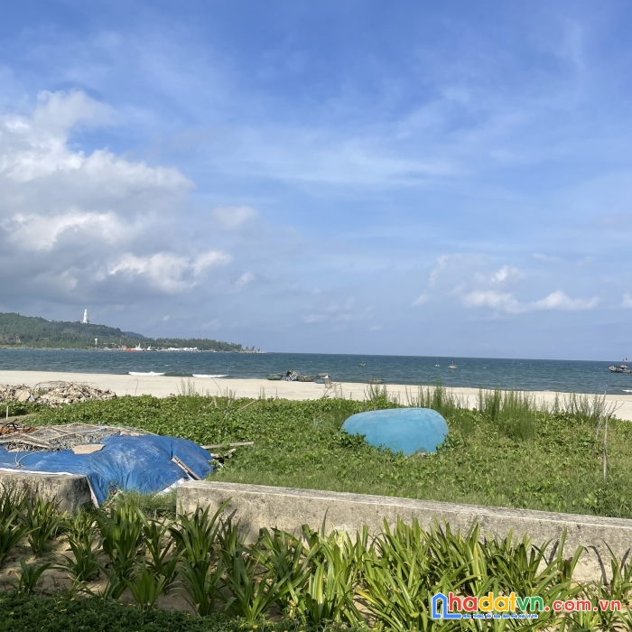 Chuyển nhượng khách sạn tiêu chuẩn 5*, mặt tiền view trực diện biển đường võ nguyên giáp