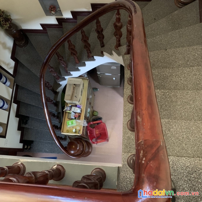 Bán nhà 2,5 tầng 135m2 đường đậu yên, khu tđc trung đô, tp vinh