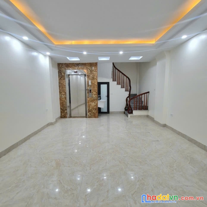 Căn siêu hiếm phố vương thừa vũ, q. thanh xuân 45m2 chỉ 5,4 tỷ.