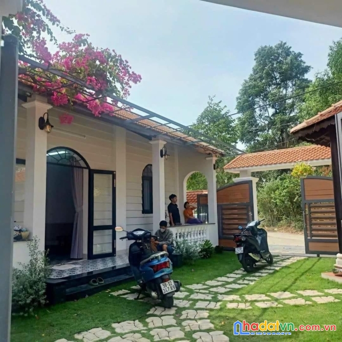 Bán biệt thự nhà vườn 197m2 xã hòa long tp bà rịa