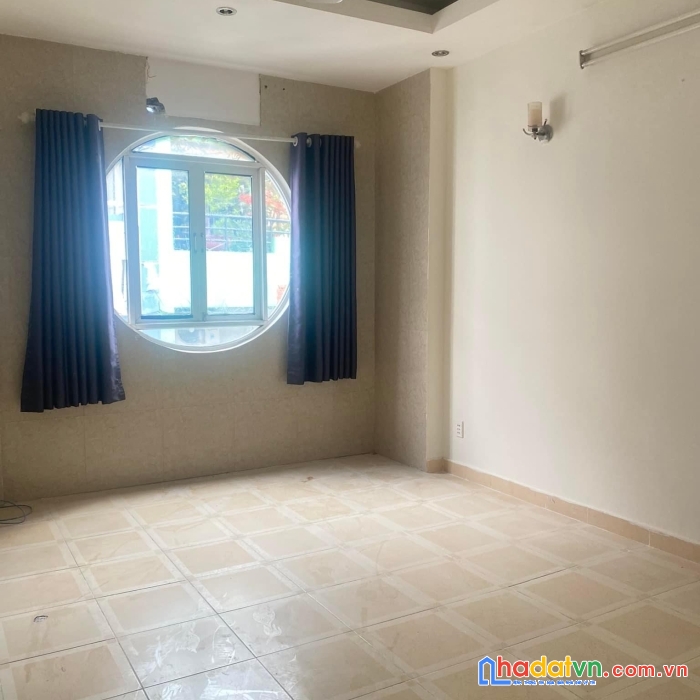 Hẻm 4m thông 1 trục võ văn tần, q3, đang cho thuê 17tr, 4 tầng, 4pn, 5wc, 36m2, 7.7 tỷ