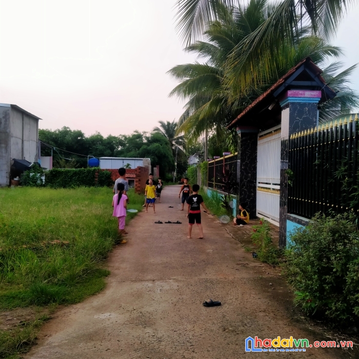 Đất nền cần bán tại ngã tư bảo chánh - xuân thọ - xuân lộc 200m2 tc chỉ 900tr