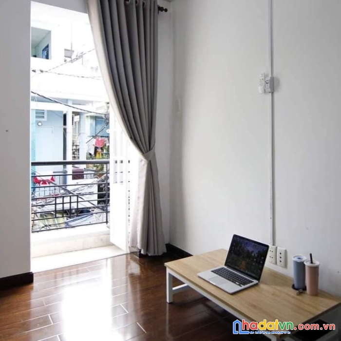 Lô góc 2 mt-  hẻm trước nhà 6m- oto ngủ trong nhà- ngang 5.2m- 3 tầng- thu nhập 30 triệu/ tháng-
