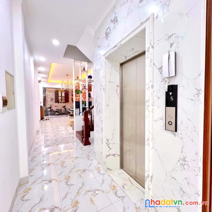 Bán nhà cầu am vạn phúc 45m2 6t thang máy lô góc ô tô chỉ hơn 6tỷ