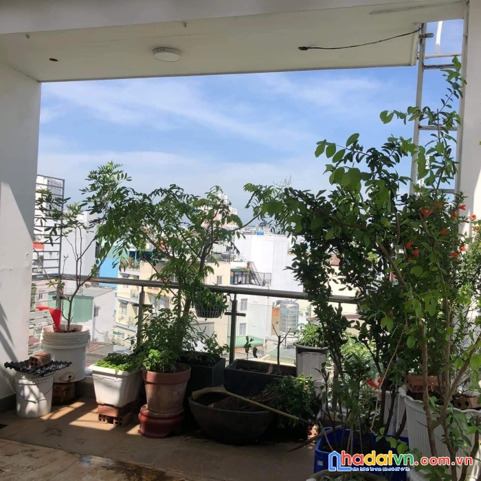 Bán nhà rẻ đẹp ngang 5x 12- đúc 5 tấm 
sân để xe + sân sao phơi đồ...7 phòng ngủ + 7wc có 5 tỷ..