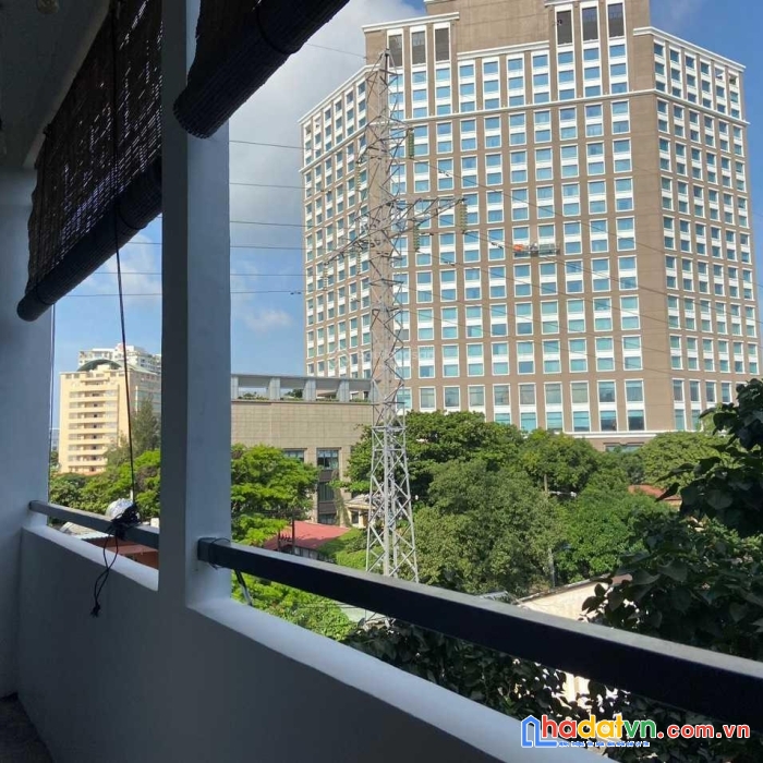 Chính chủ bán gấp căn hộ chung cư 212 đường nguyễn trãi, phường nguyễn cư trinh, quận 1, giá 2,9 tỷ
