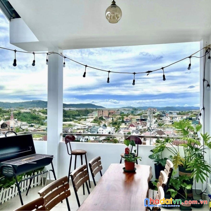 Chỉ 8.5 tỷ - sở hữu ngay căn homestay kinh doanh đường mai hắc đế, đà lạt