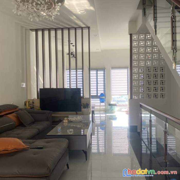 [ tin hot ] chỉ 4.55 tỷ - sở hữu căn nhà đẹp mặt tiền chính đường trịnh hoài đức, đà lạt