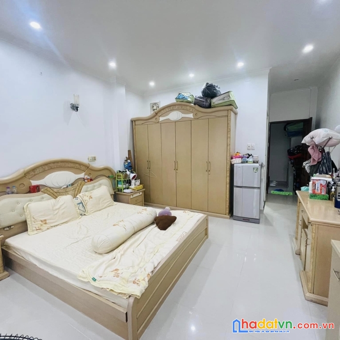 Nhà 6 tầng siêu hiếm, gần mt võ văn tần, q3,  hẻm thông, vừa ở vừa kd, sổ a4, 4pn, nhỉnh 15 tỷ