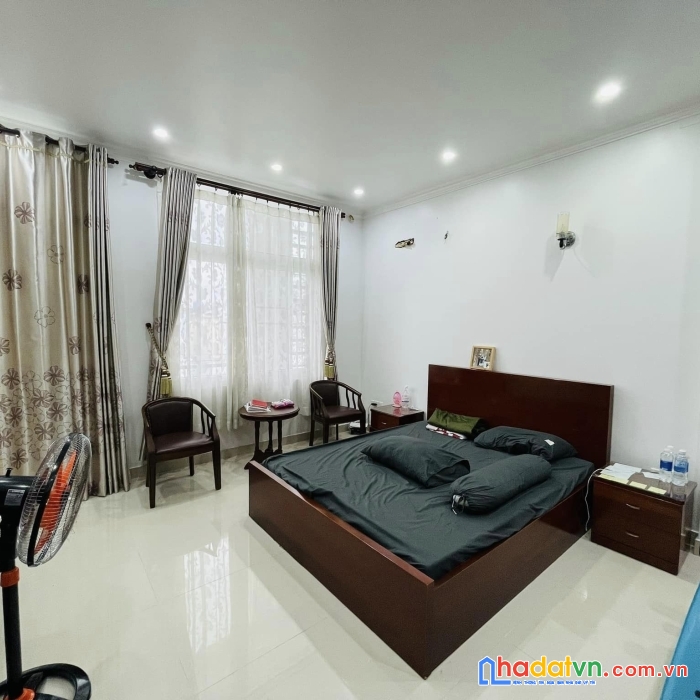 Nhà 6 tầng siêu hiếm, gần mt võ văn tần, q3,  hẻm thông, vừa ở vừa kd, sổ a4, 4pn, nhỉnh 15 tỷ