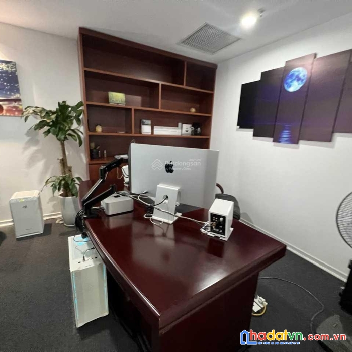 Chính chủ cần bán văn phòng 102m2 toà nhà ecolife 58 tố hữu đang cho thuê 300tr/năm