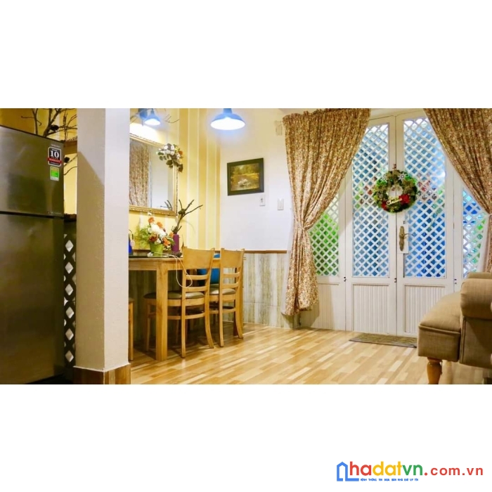 Bán gấp nhà đẹp xinh xắn giá mềm đường ô tô ngay trung tâm tp.đà lạt