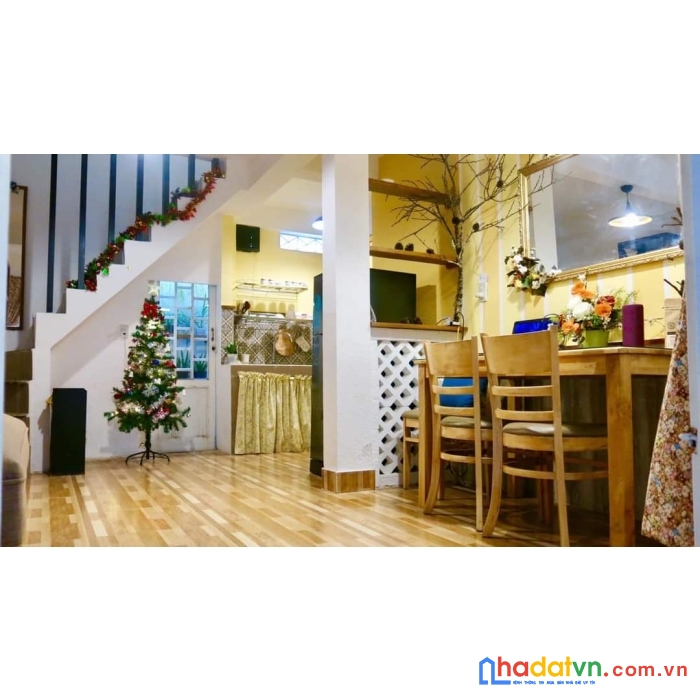 Bán gấp nhà đẹp xinh xắn giá mềm đường ô tô ngay trung tâm tp.đà lạt