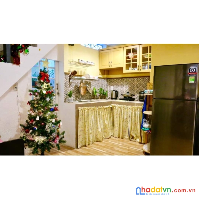 Bán gấp nhà đẹp xinh xắn giá mềm đường ô tô ngay trung tâm tp.đà lạt
