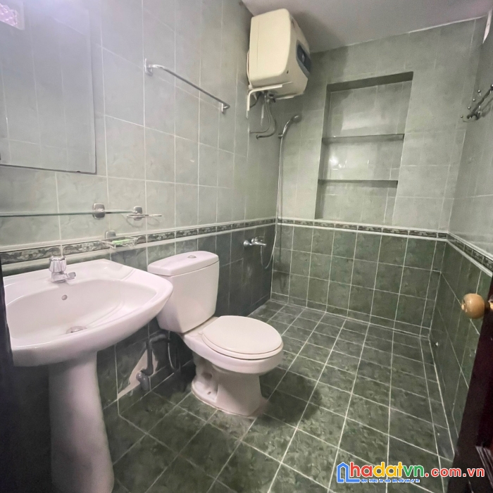 Bán nhà giáp quận 1, giá 10. 5 tỷ đường yên đỗ, p.1, quận bình thạnh, tp. hồ chí minh