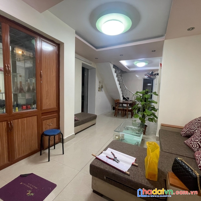 Bán nhà sổ đỏ chính chủ đầu phố  số 4/16 cầu đất, nhà hát lớn tp hải phòng.