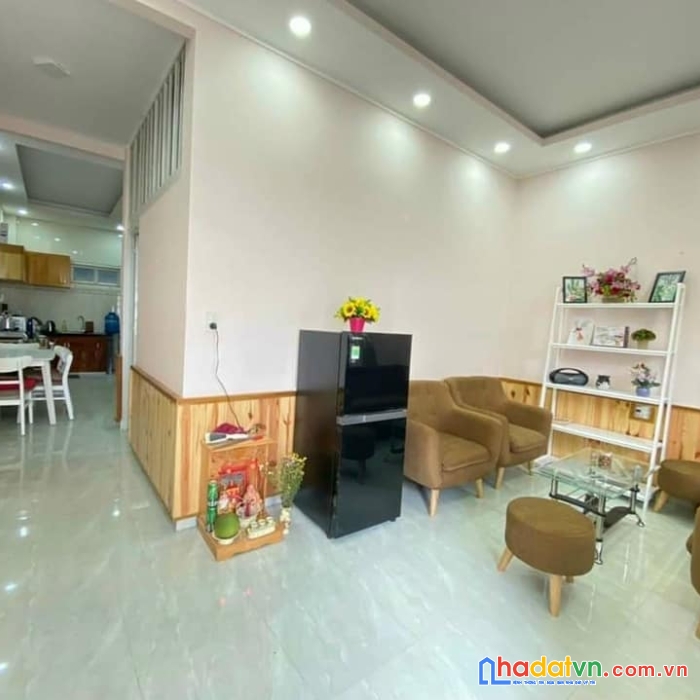 ( nhà giá rẻ đây ) chỉ 1.75 tỷ - sở hữu ngay nhà giá rẻ hẻm ô tô tại thái phiên, đà lạt