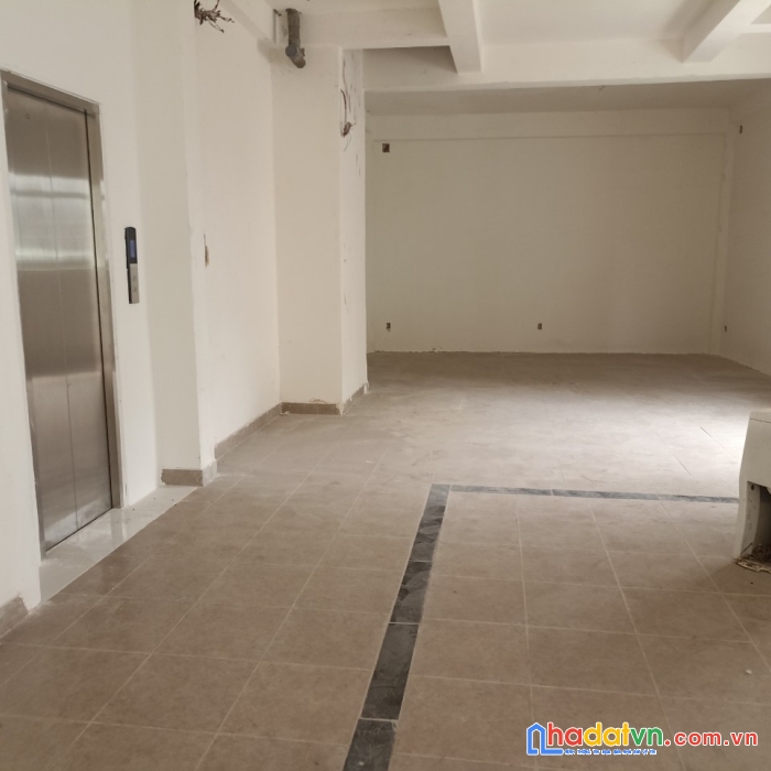 Cần cho thuê nhà mtkd đường lý thường kiệt, p14, quận 10