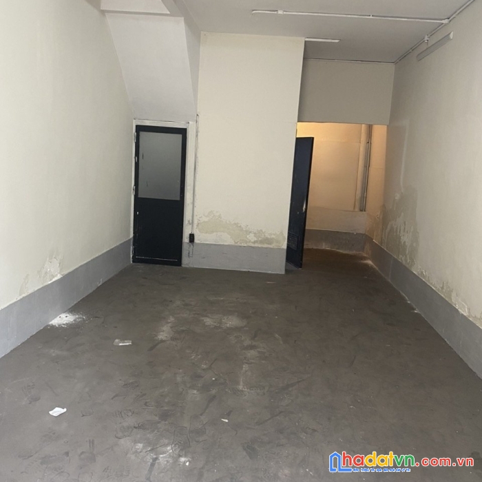 Cần tiền bán gấp nhà hxh đường lê văn sỹ, p.14, quận 3 với 7.1 tỷ