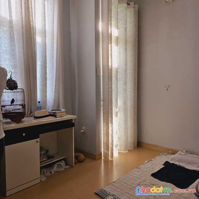 Chủ ngộp bank, bán gấp nhà đẹp 4 tầng, ngnag 4m hẻm thông trần quang diệu, 3pn, 4.15 tỷ 