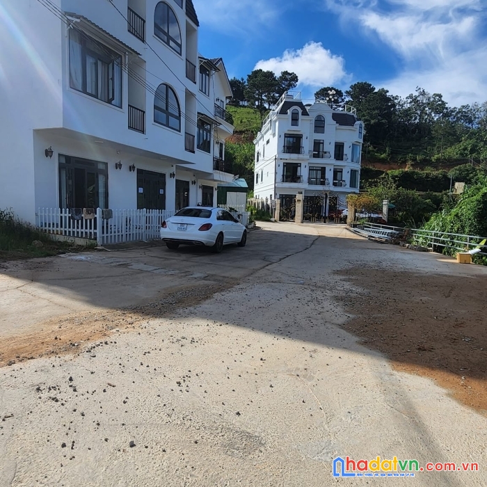 ( hot hot ) cần bán gấp đất biệt thự đẹp đường an sơn, đà lạt 260m2 giá 10.5 tỷ